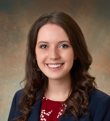 Headshot of Keely Smith