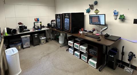 An image of Research 3D printing lab in Bizzell.